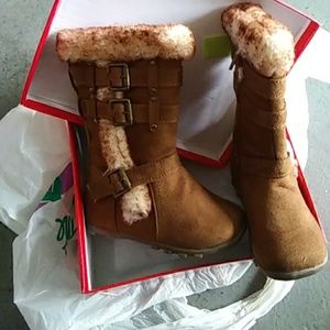 Hot Cakes child boots